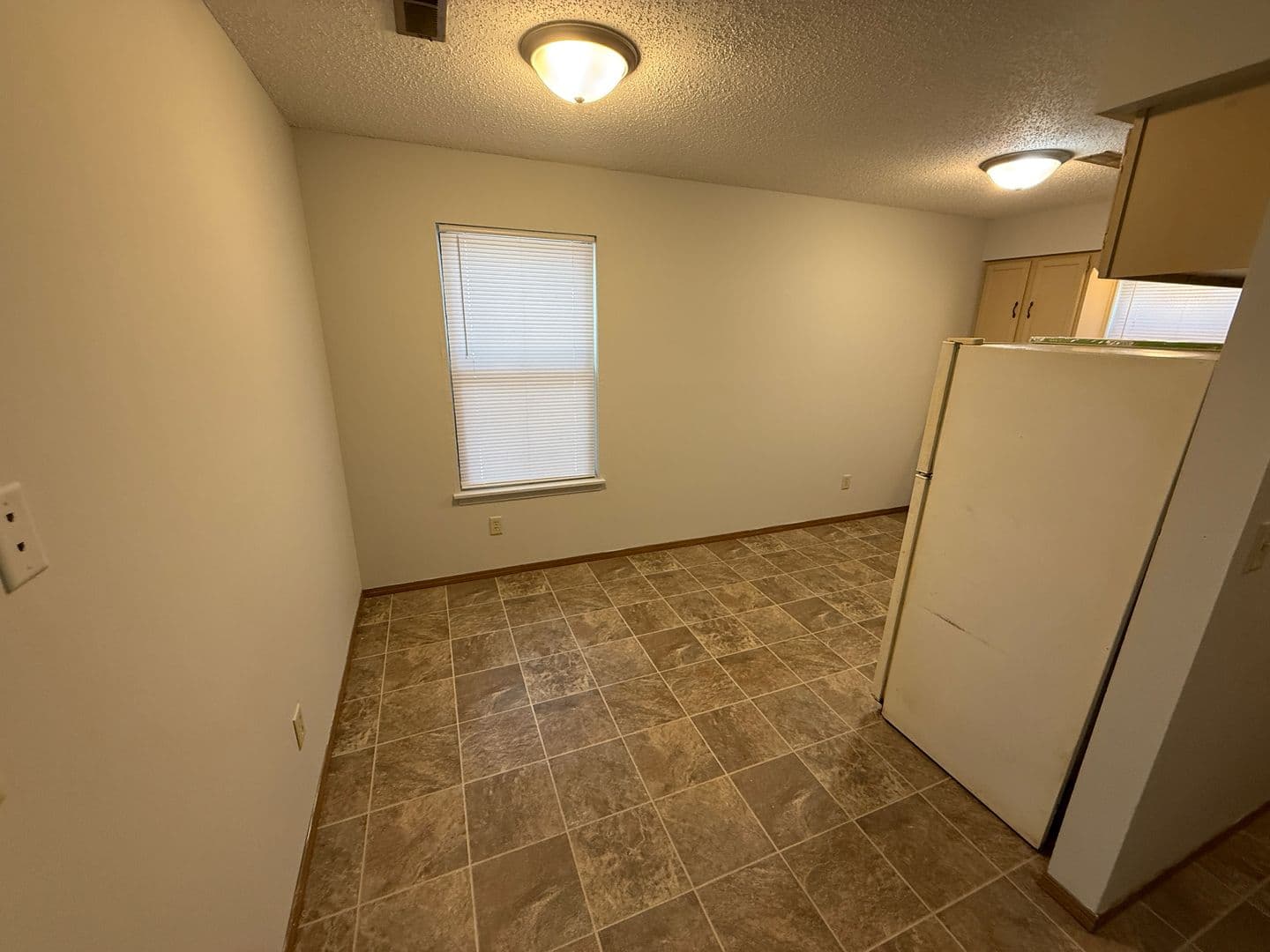Springfield House: 1519 W Madison
