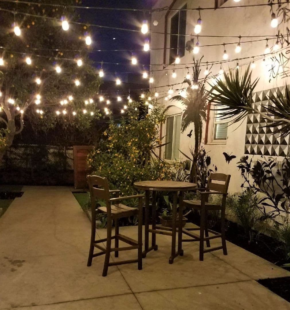 Los Angeles Apartment: 722 Hartford Ave.