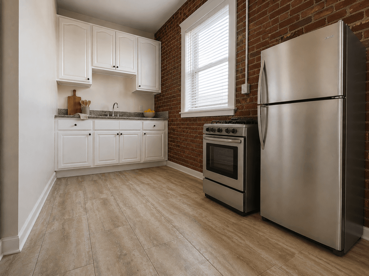 Los Angeles Apartment: 722 Hartford Ave.