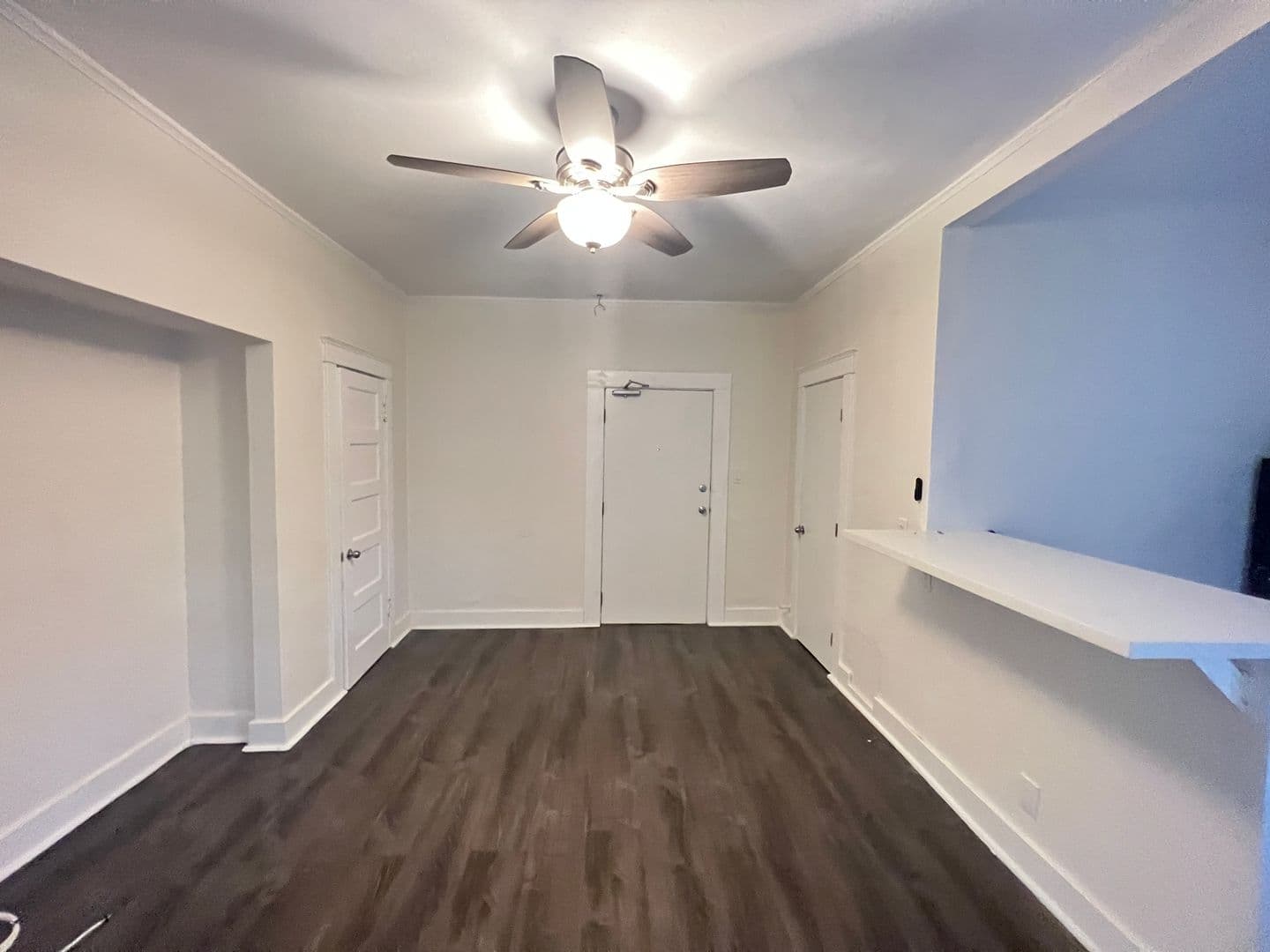 Los Angeles Apartment: 2845 San Marino St.