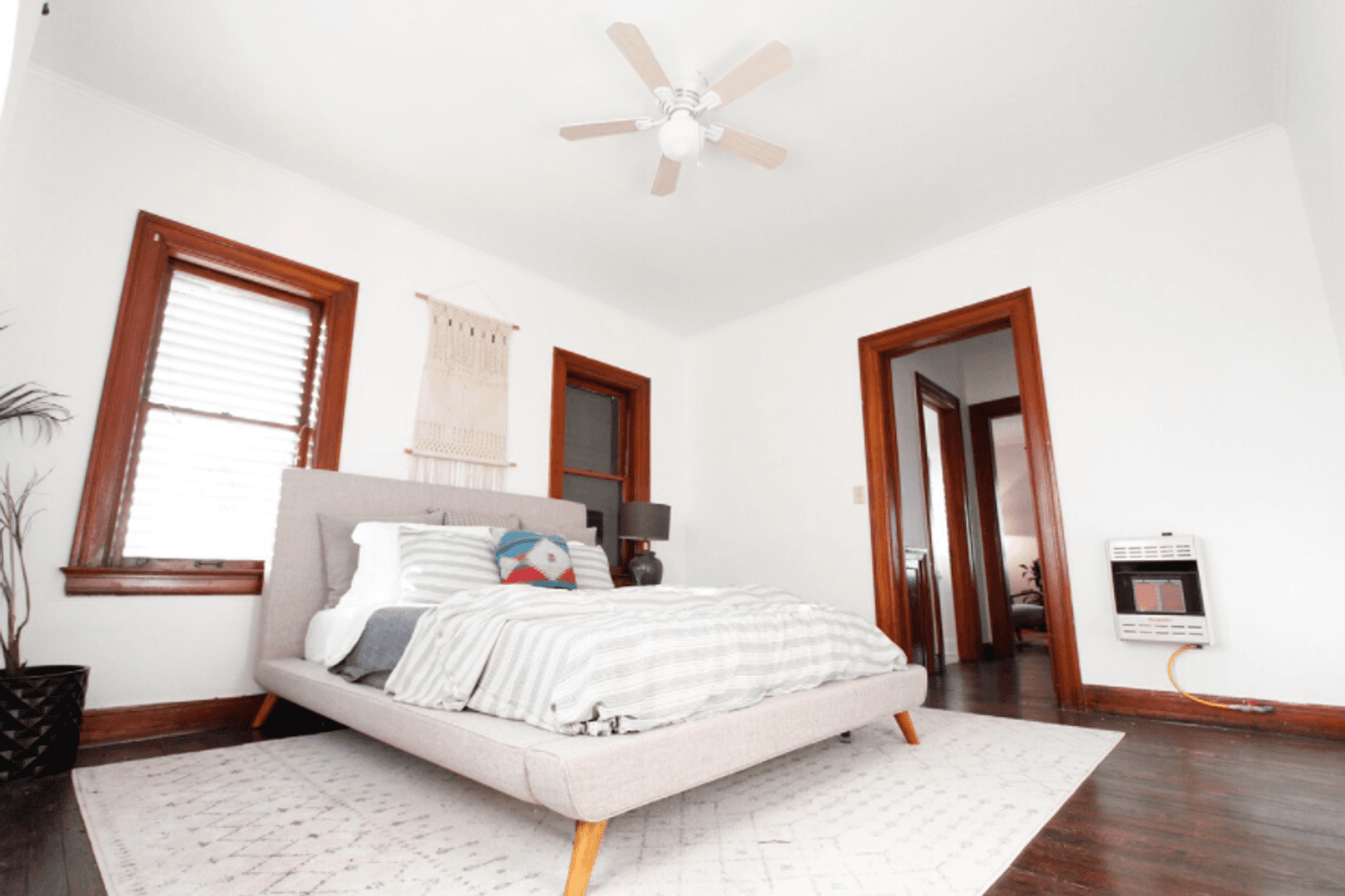 Oklahoma City Apartment: 402 NW 27th