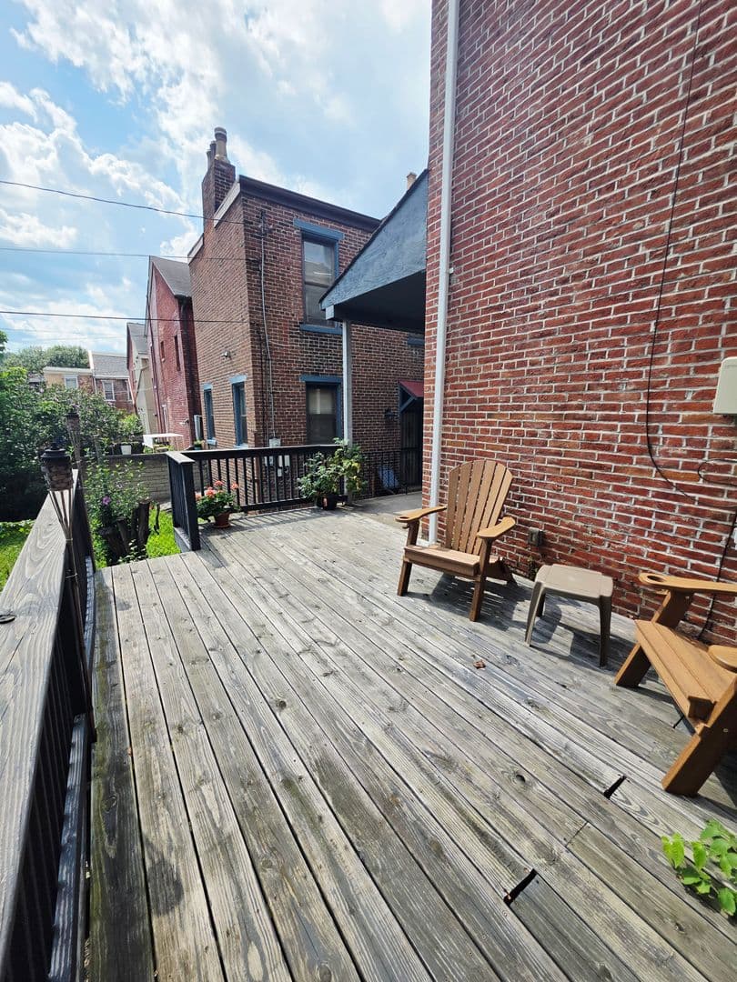Pittsburgh House: 1409 Sheffield Street