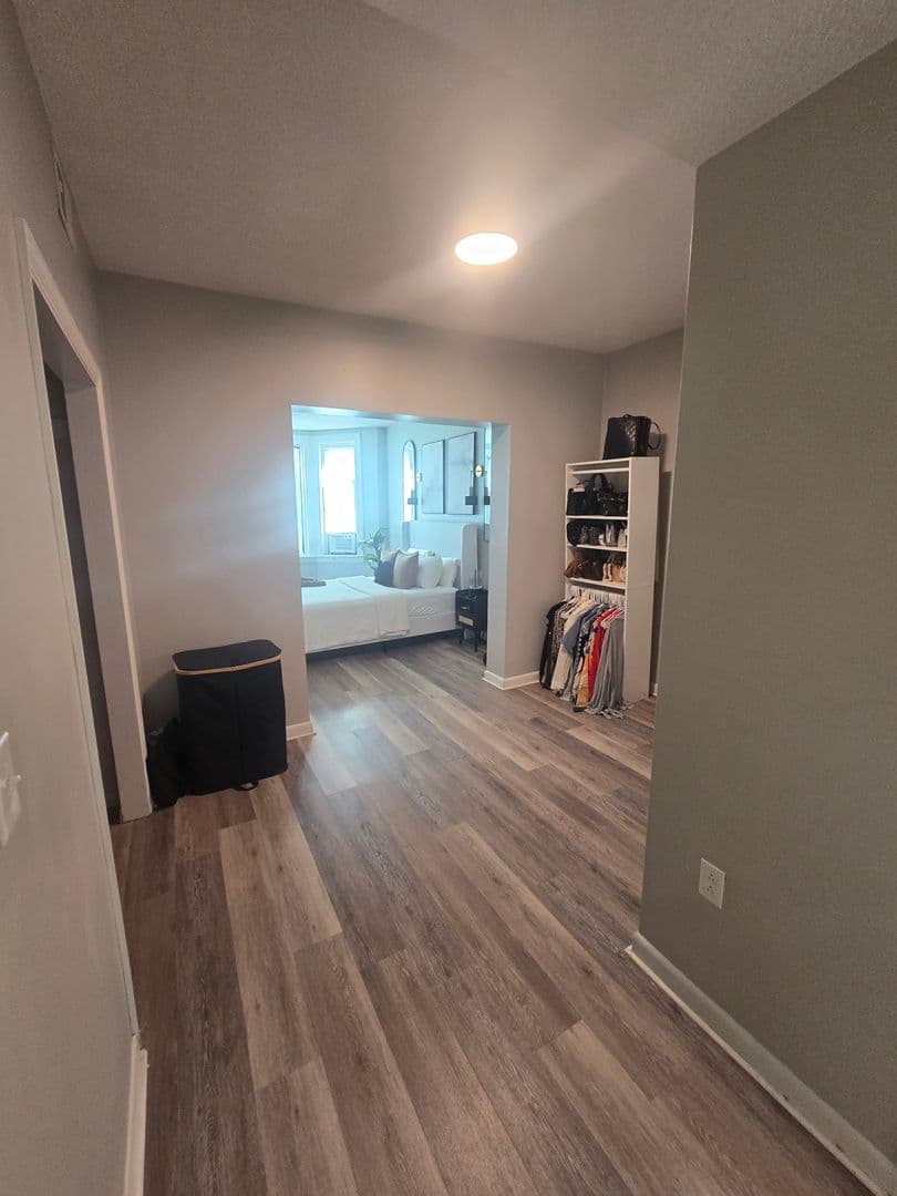 Pittsburgh Apartment: 3805 California ave