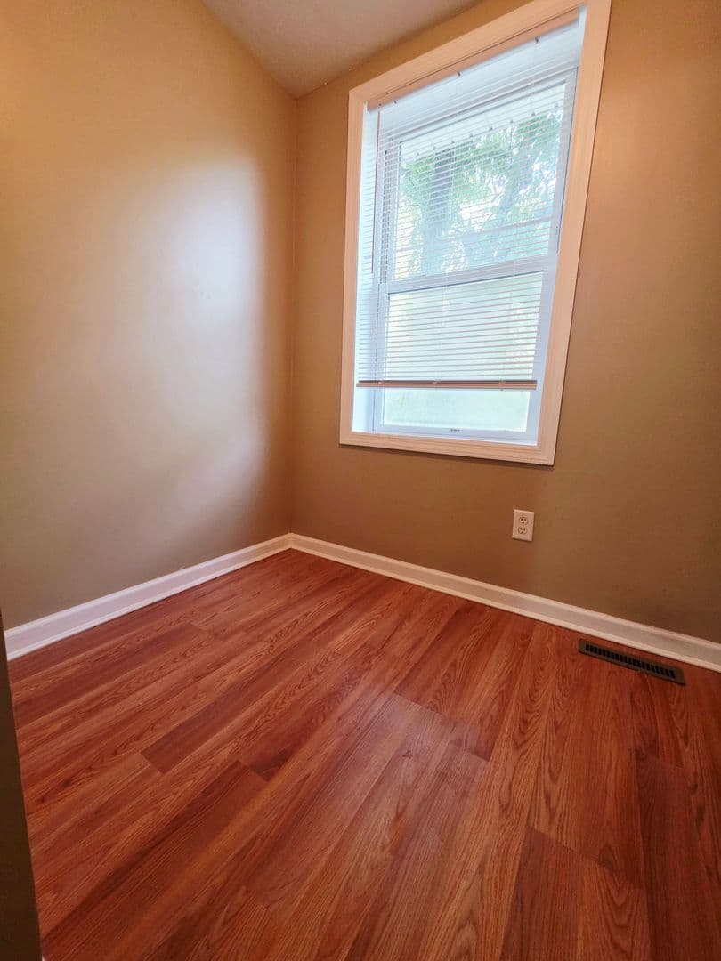 Pittsburgh House: 133 Cape May Ave
