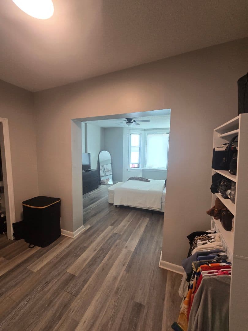 Pittsburgh Apartment: 3805 California ave
