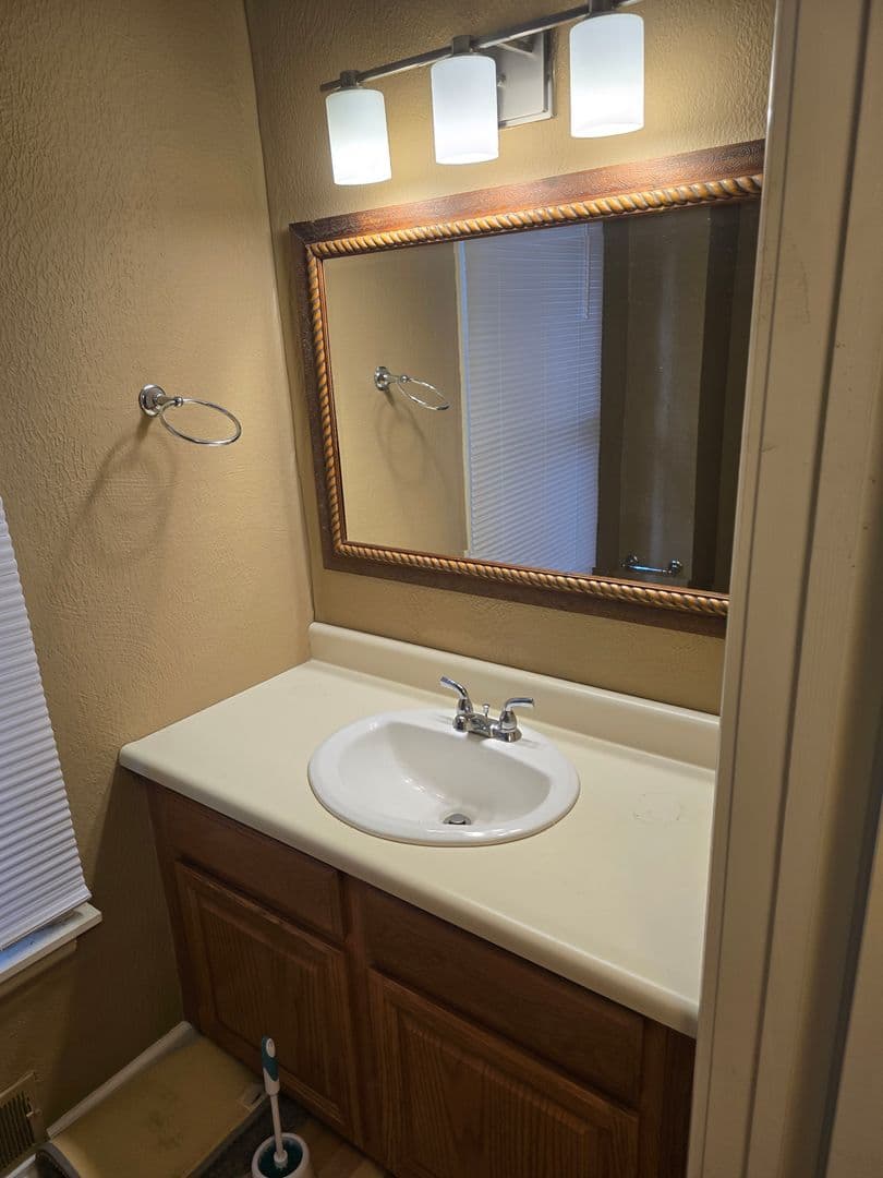 Pittsburgh Apartment: 203 Grandview Ave