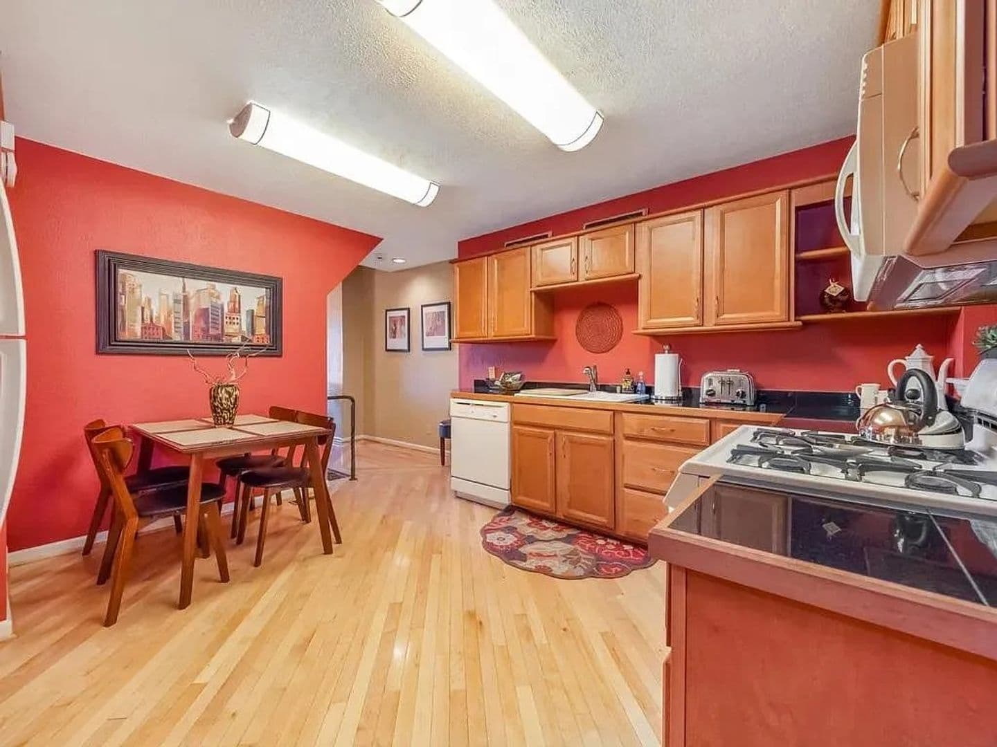 Pittsburgh Apartment: 203 Grandview Ave