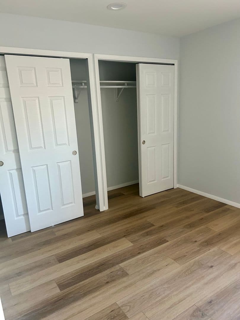 Ypsilanti Apartment: 715-777 Washtenaw Road