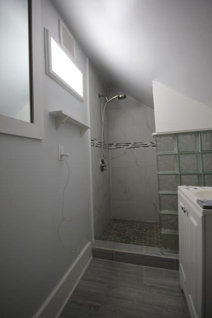 Ypsilanti Apartment: 117 Perrin