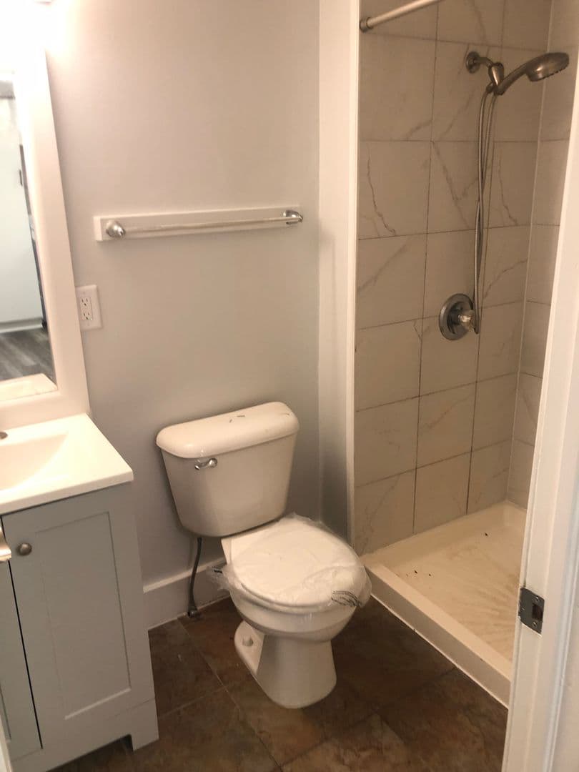 Ypsilanti Apartment: 206 N. Normal