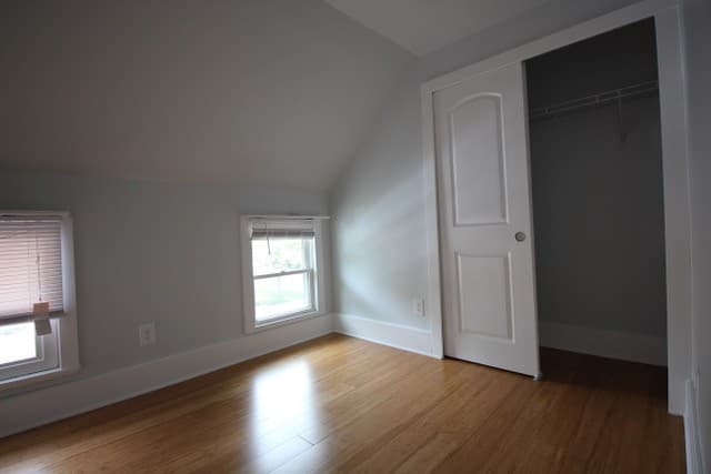 Ypsilanti Apartment: 117 Perrin