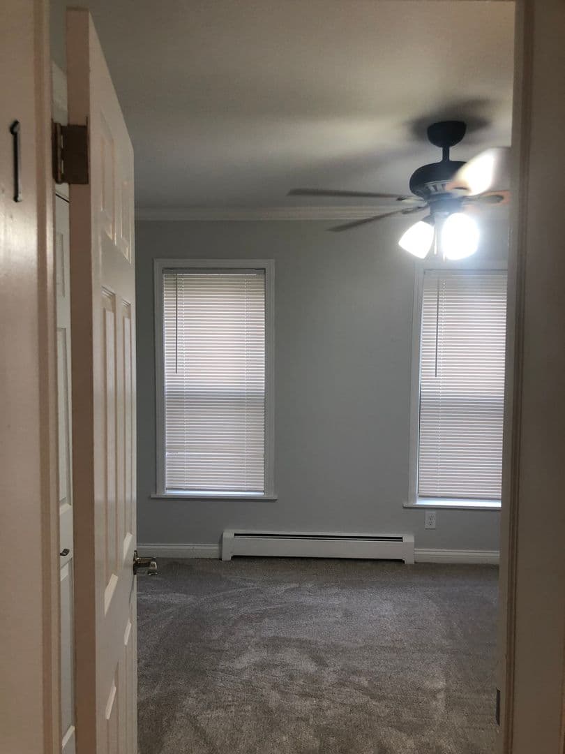 Ypsilanti Apartment: 206 N. Normal