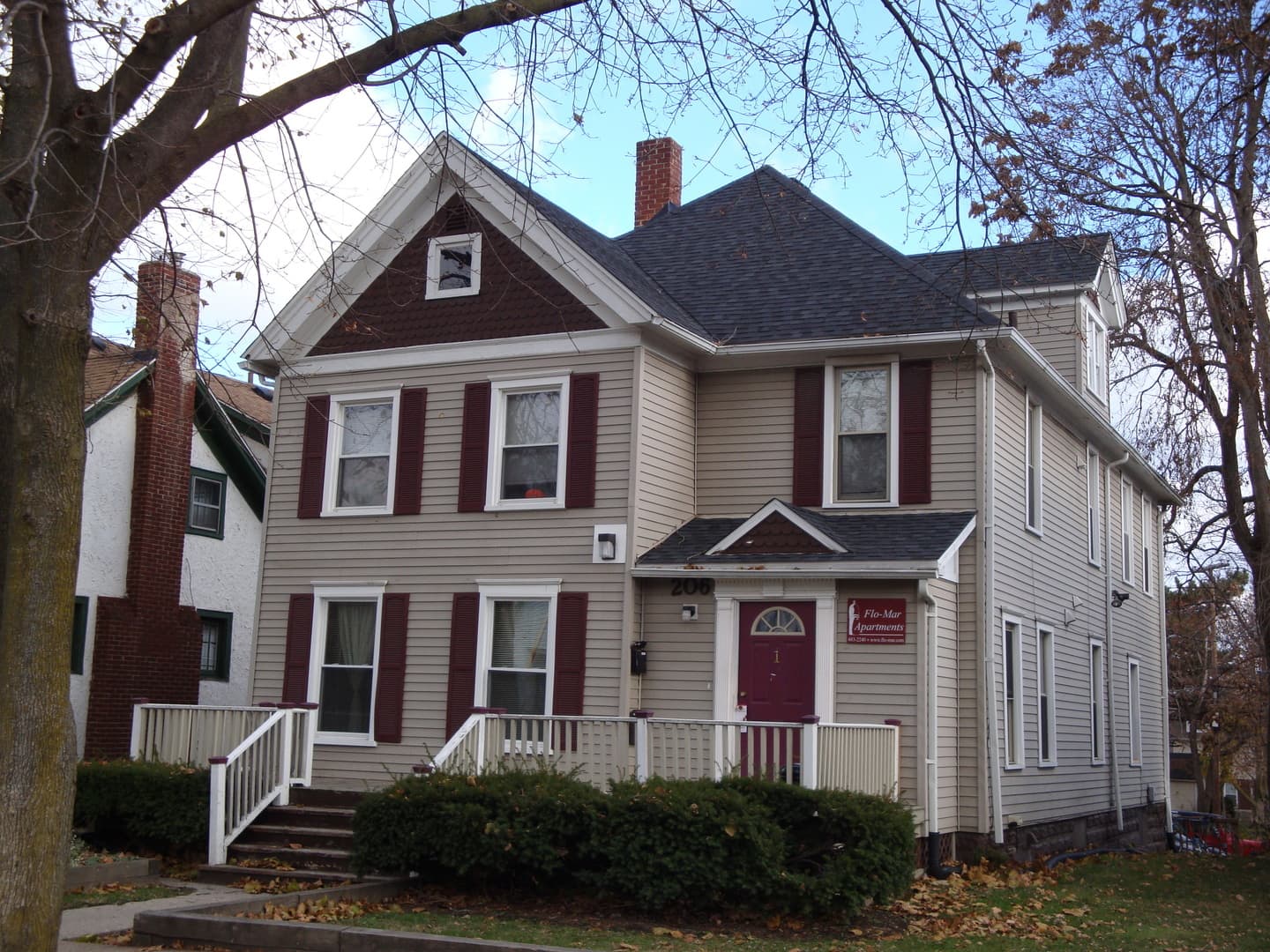 Ypsilanti Apartment: 206 N. Normal