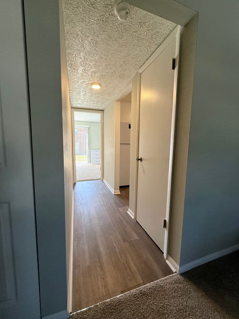 Savannah Apartment: 1901 Kingstown Drive