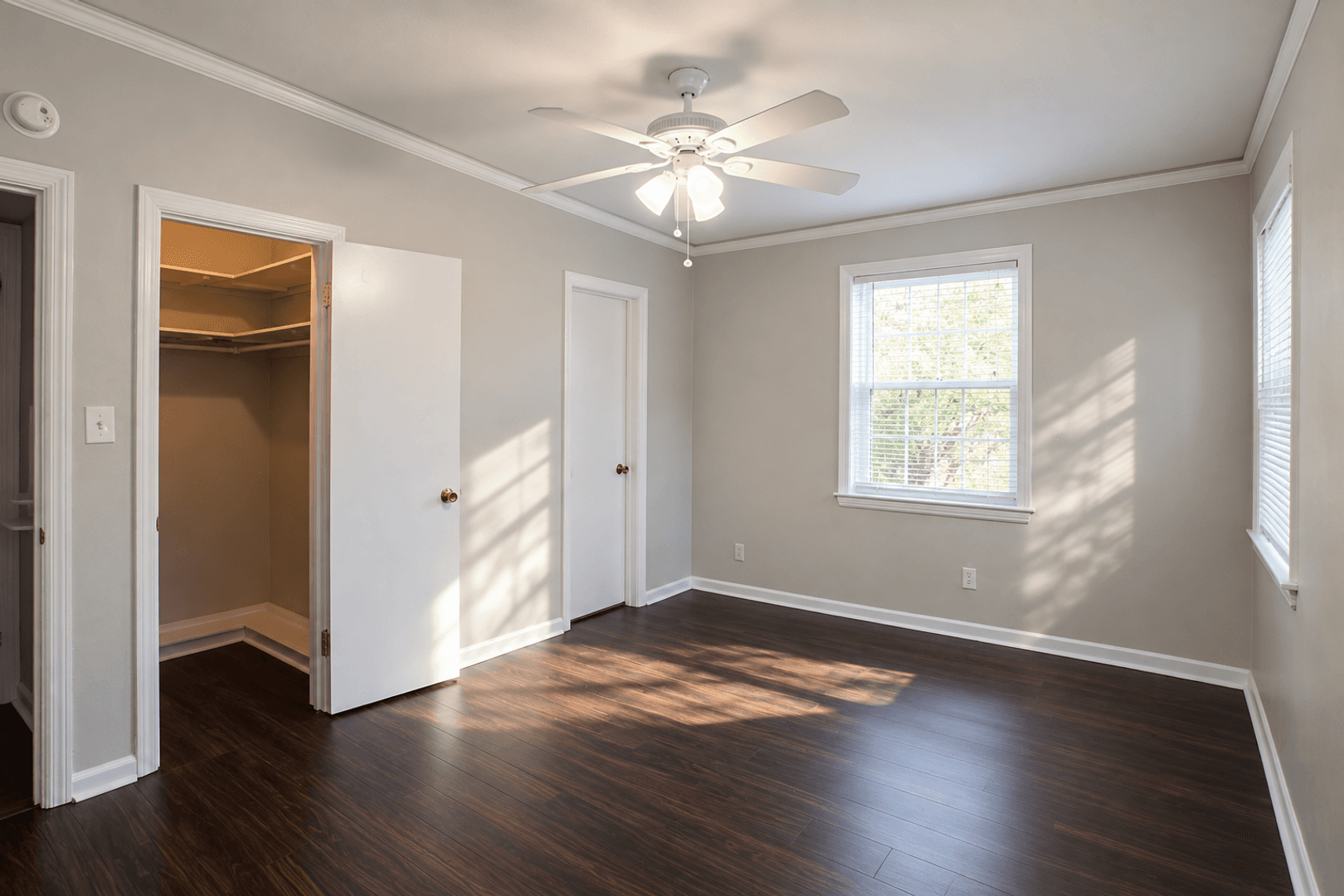 Savannah Apartment: 3 East 65th Street - #2