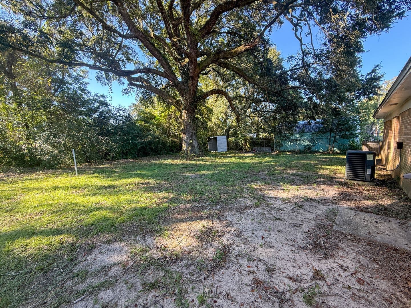 Pace House: 4321 Chalet Circle