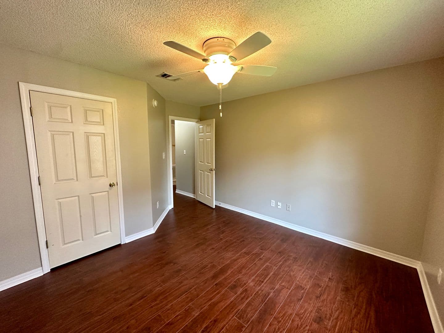 Pensacola House: 6068 Toulouse Dr.