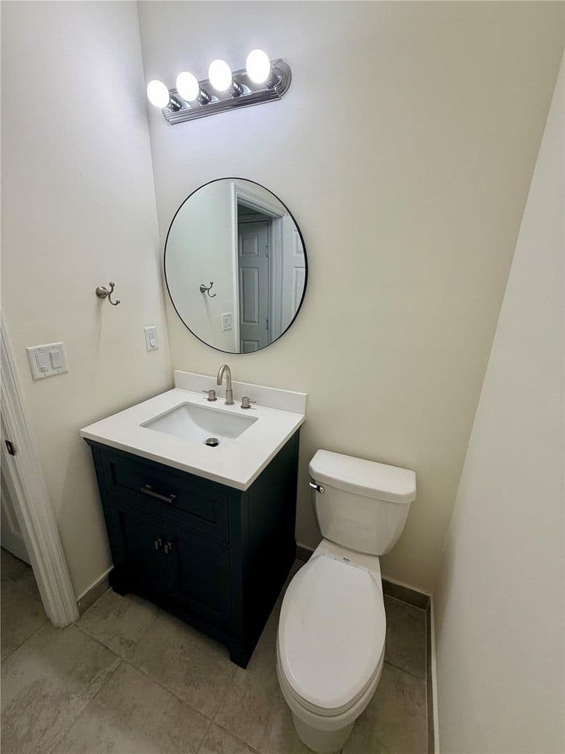 Davie House: 6561 N Anise Court