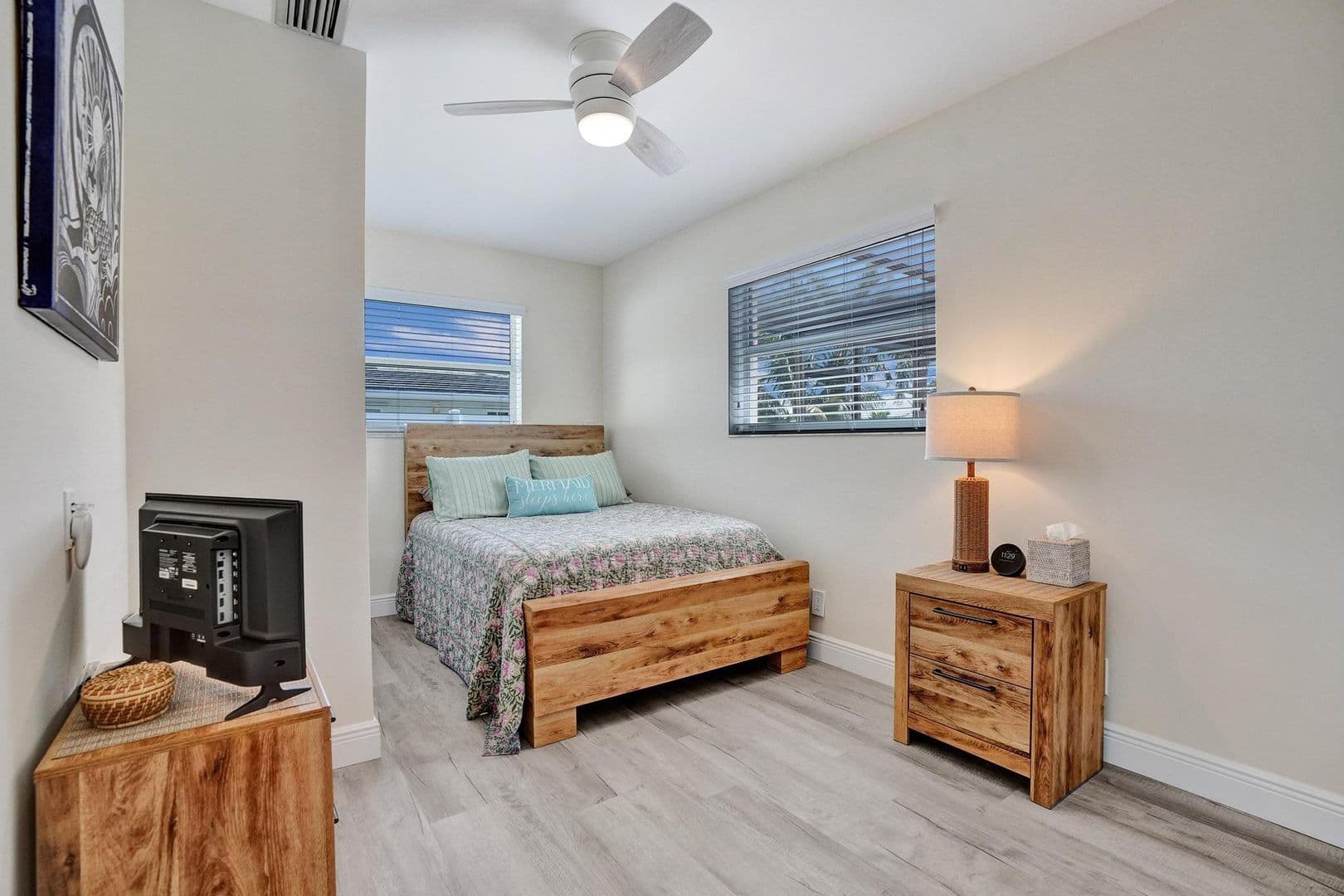 Deerfield Beach House: 1014 SE 14th Avenue