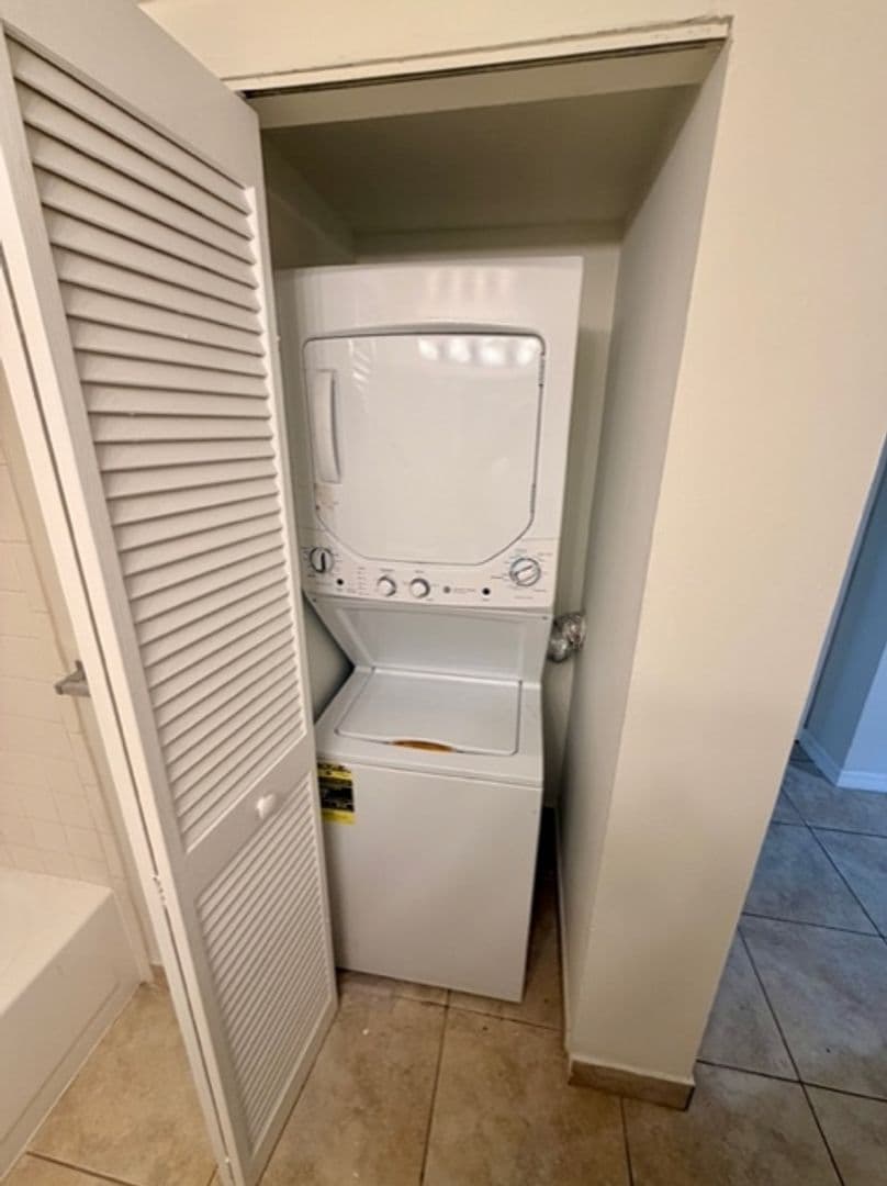 West Palm Beach Condo: 19216 Glenmoor Drive - 19216