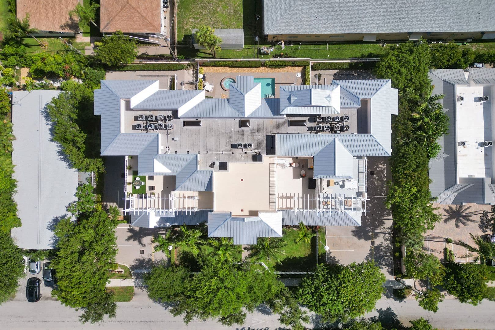 Deerfield Beach House: 1931 NE 2nd Street