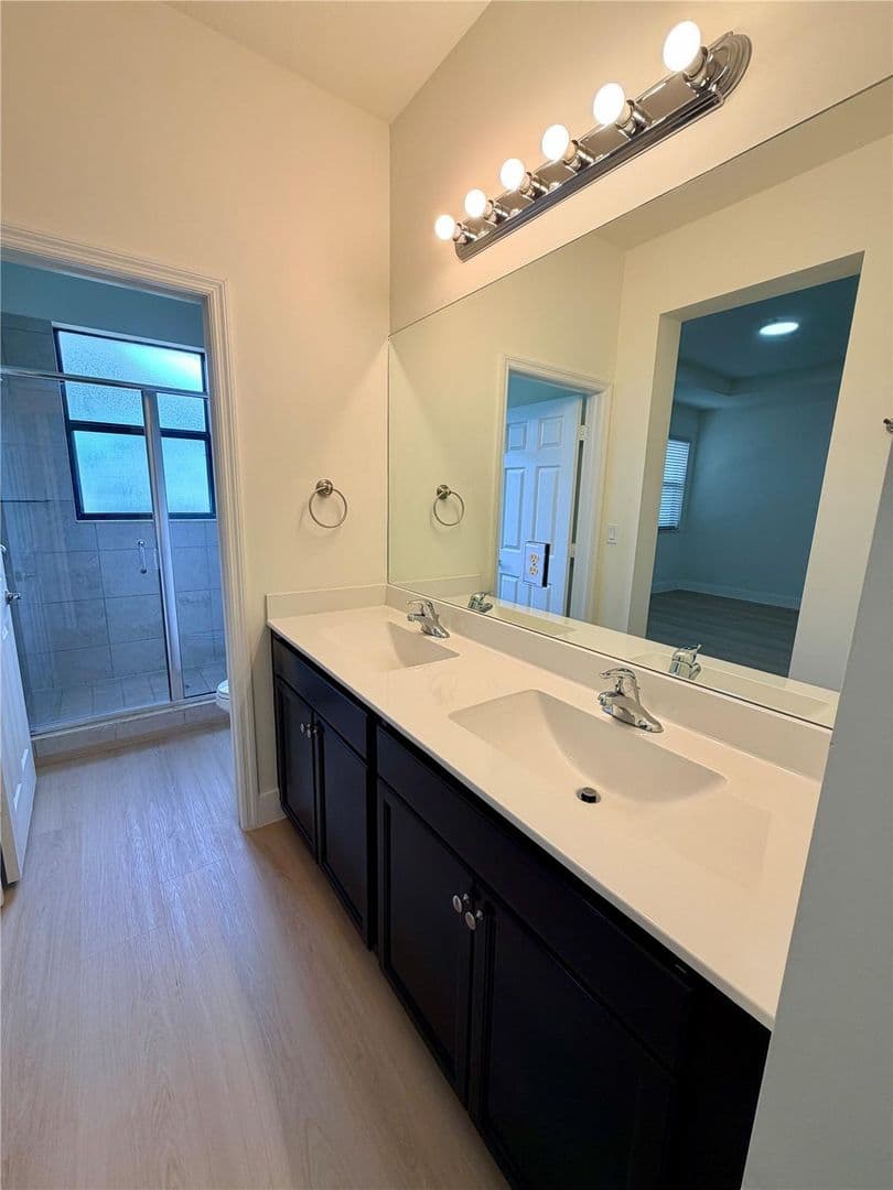 Davie House: 6561 N Anise Court