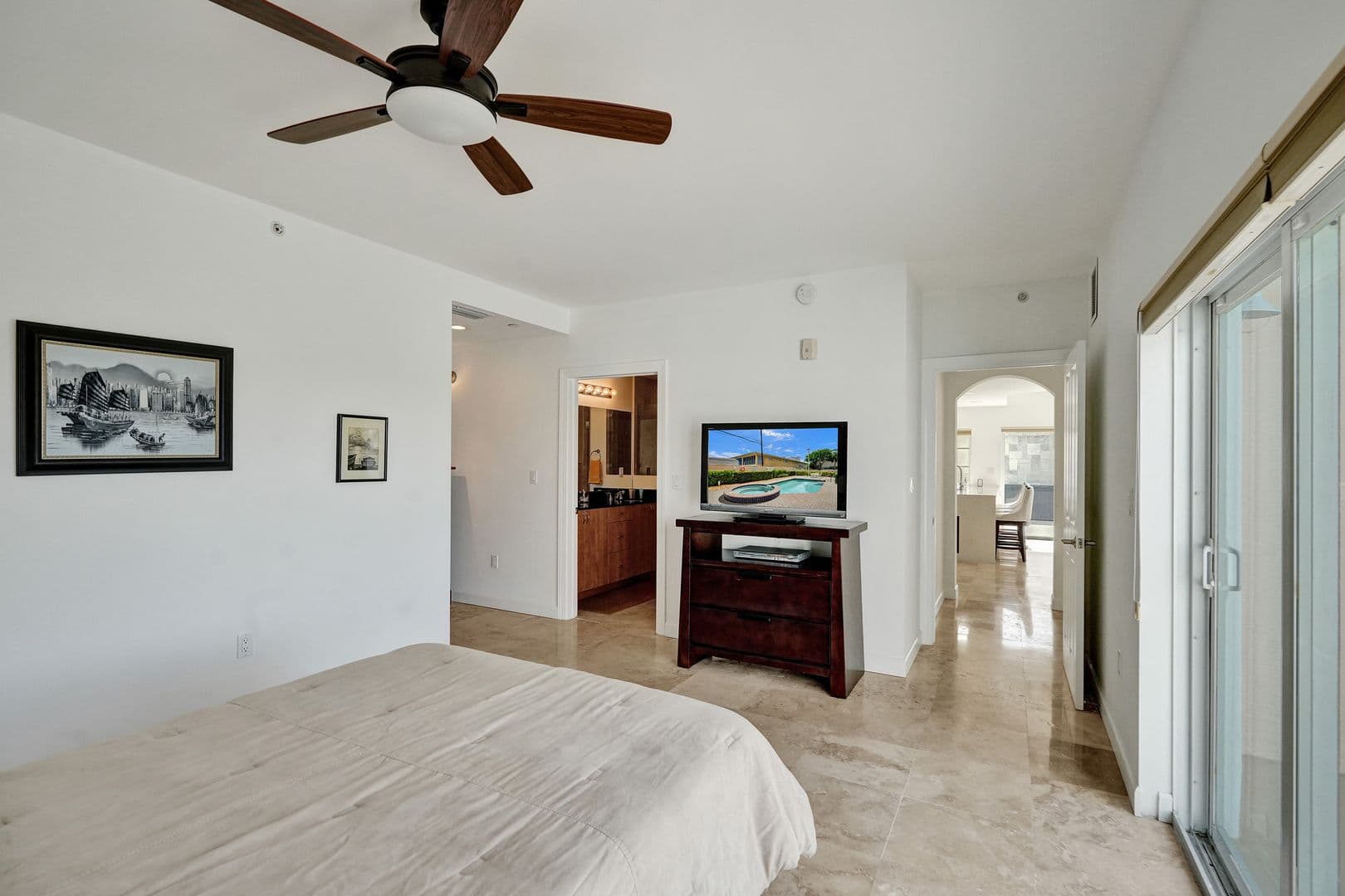 Deerfield Beach House: 1931 NE 2nd Street