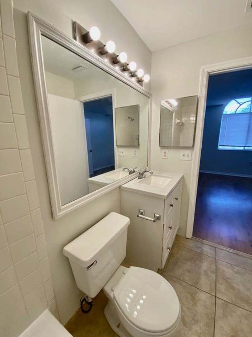 West Palm Beach Condo: 19216 Glenmoor Drive - 19216