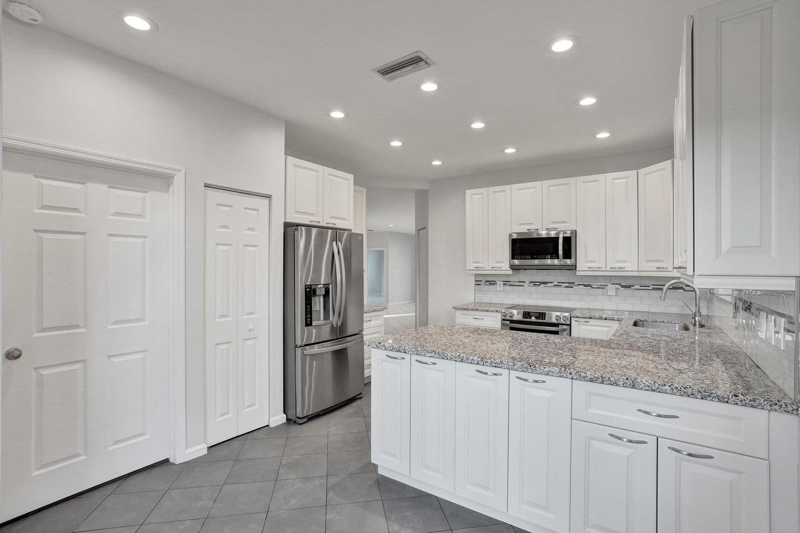 Boca Raton House: 6765 Montego Bay Blvd