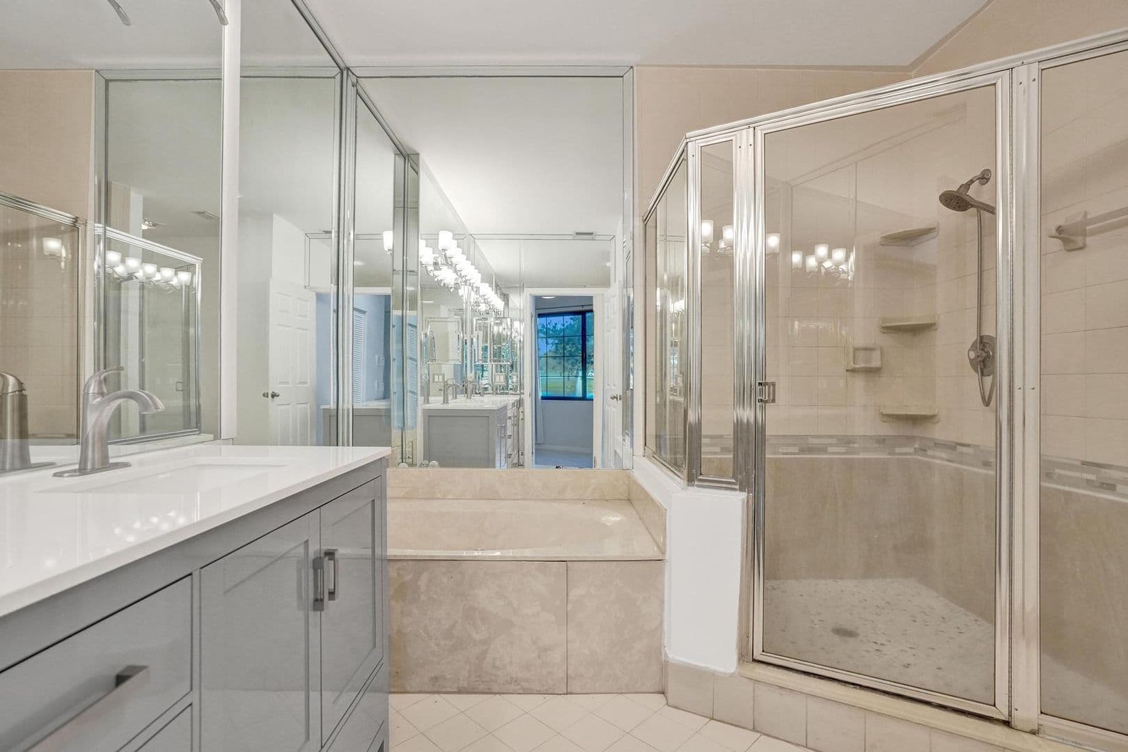 Boca Raton House: 6765 Montego Bay Blvd