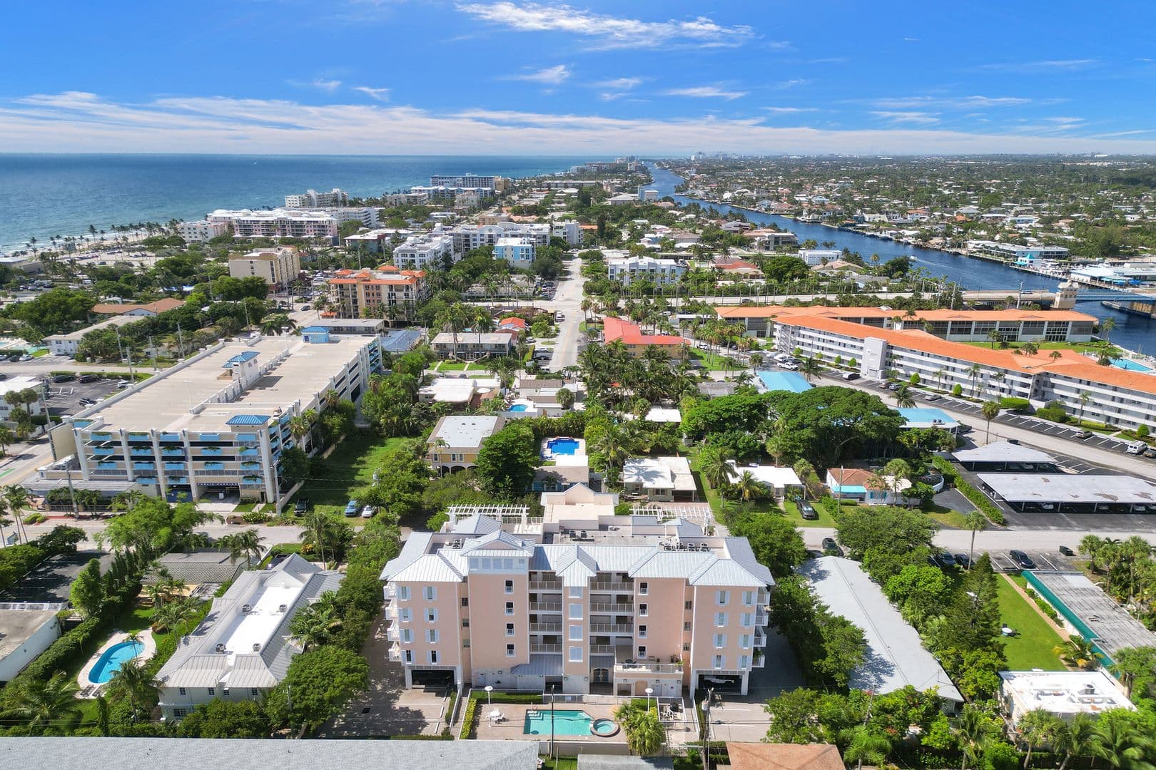 Deerfield Beach House: 1931 NE 2nd Street