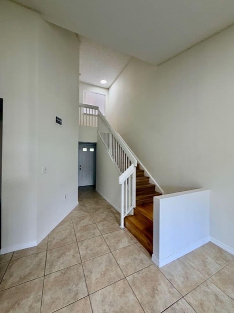 West Palm Beach Condo: 19216 Glenmoor Drive - 19216