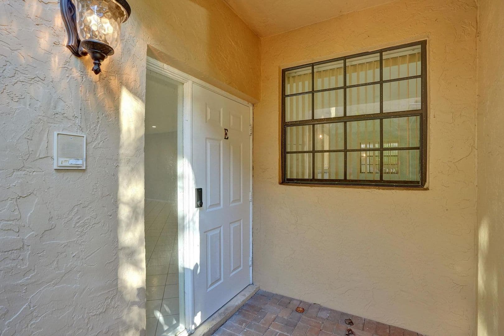 Boca Raton House: 6765 Montego Bay Blvd