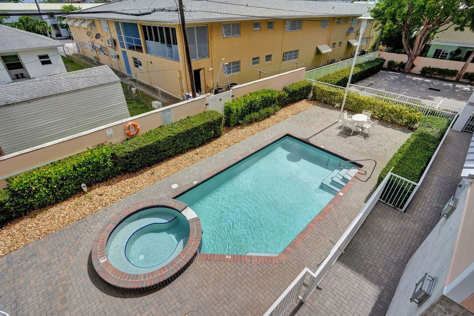 Deerfield Beach House: 1931 NE 2nd Street