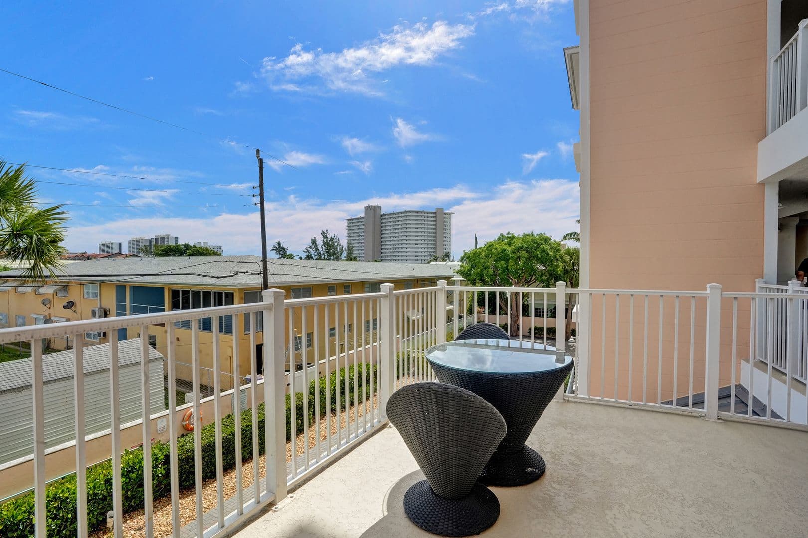 Deerfield Beach House: 1931 NE 2nd Street