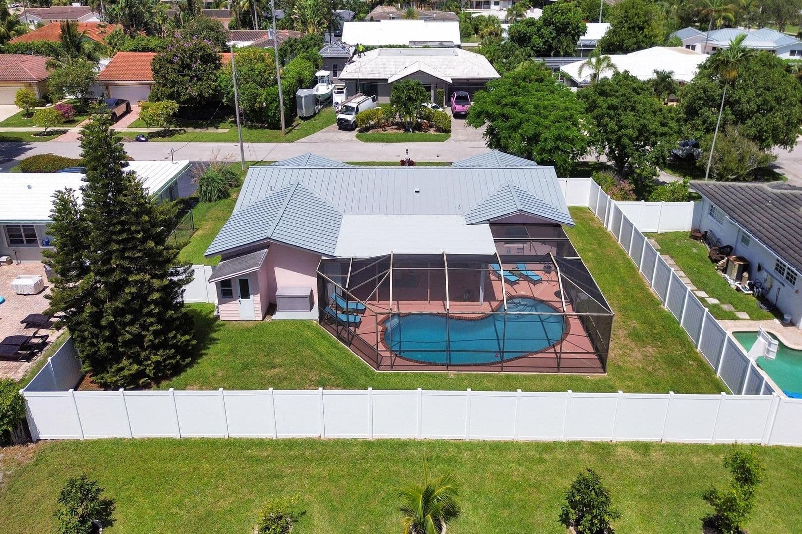 Deerfield Beach House: 1014 SE 14th Avenue