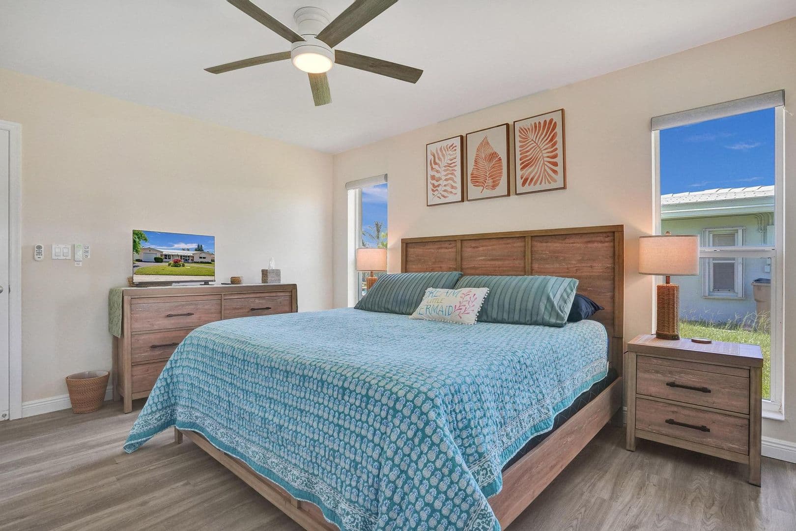 Deerfield Beach House: 1014 SE 14th Avenue