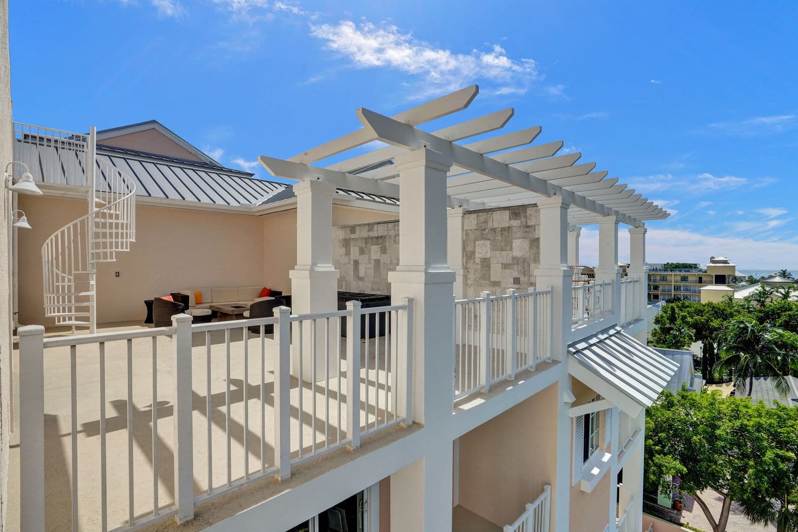 Deerfield Beach House: 1931 NE 2nd Street