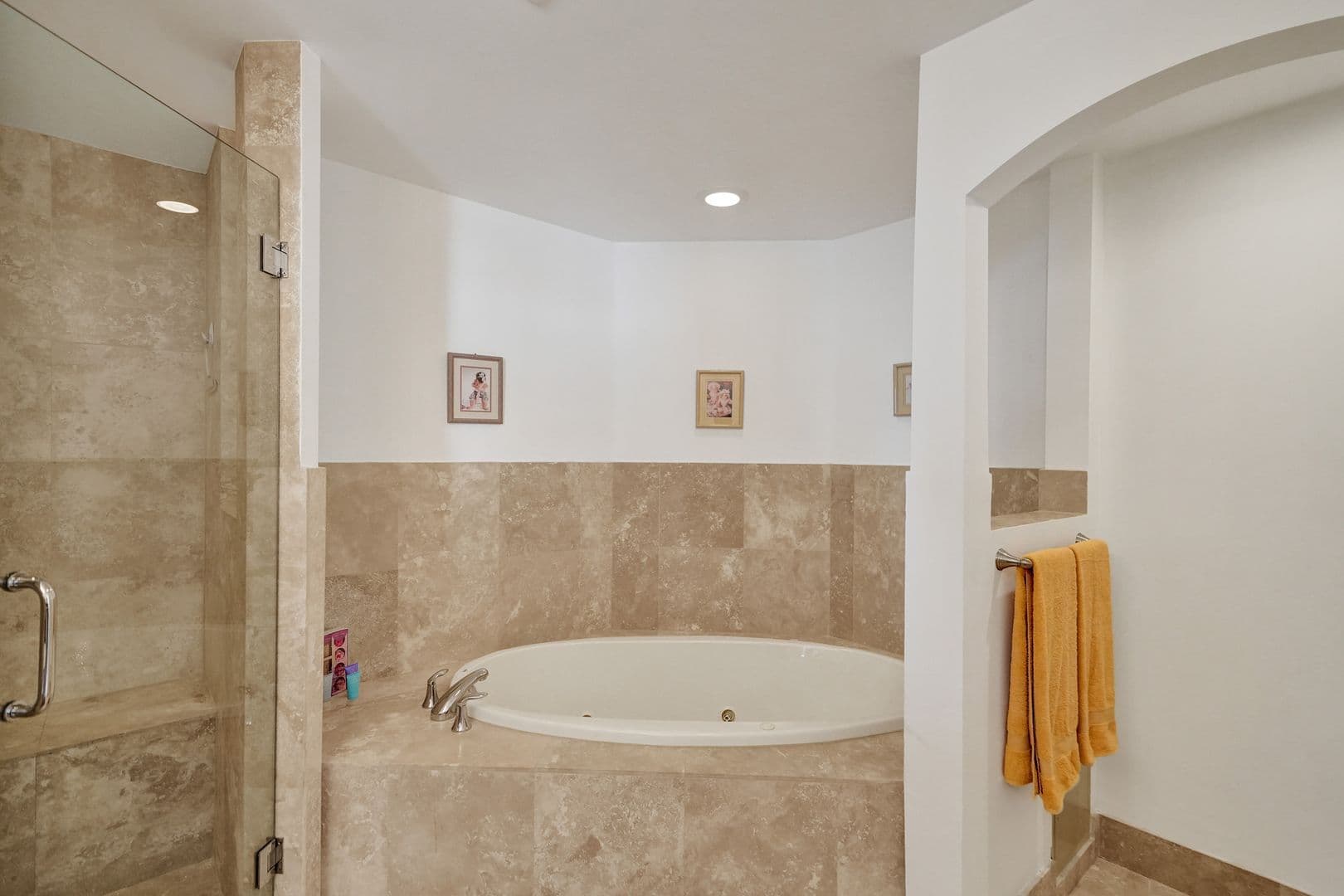 Deerfield Beach House: 1931 NE 2nd Street