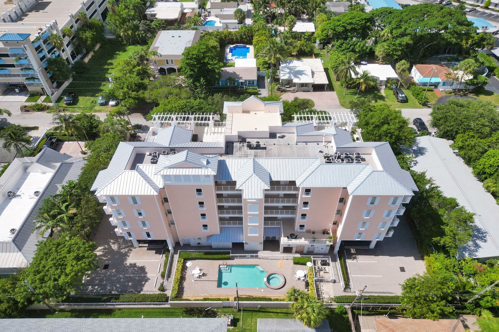 Deerfield Beach House: 1931 NE 2nd Street