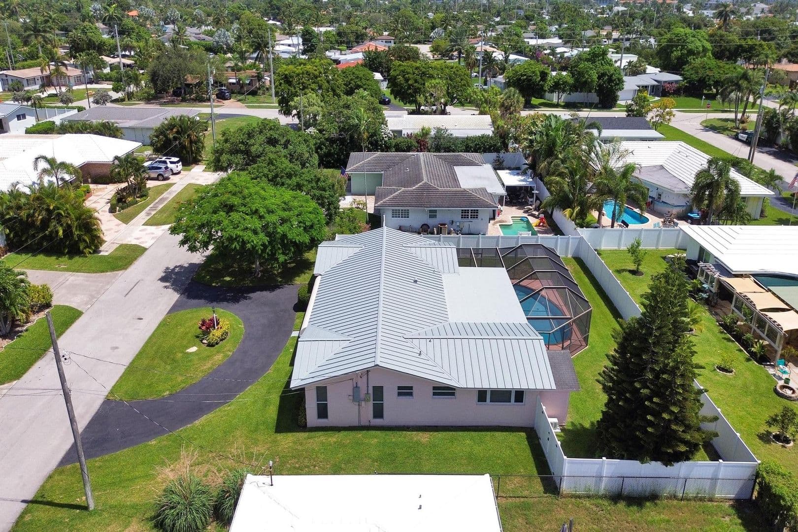 Deerfield Beach House: 1014 SE 14th Avenue