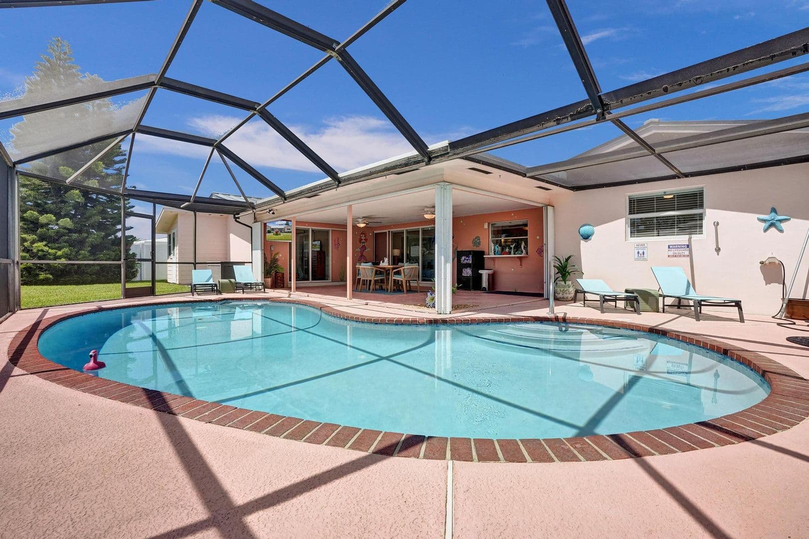 Deerfield Beach House: 1014 SE 14th Avenue
