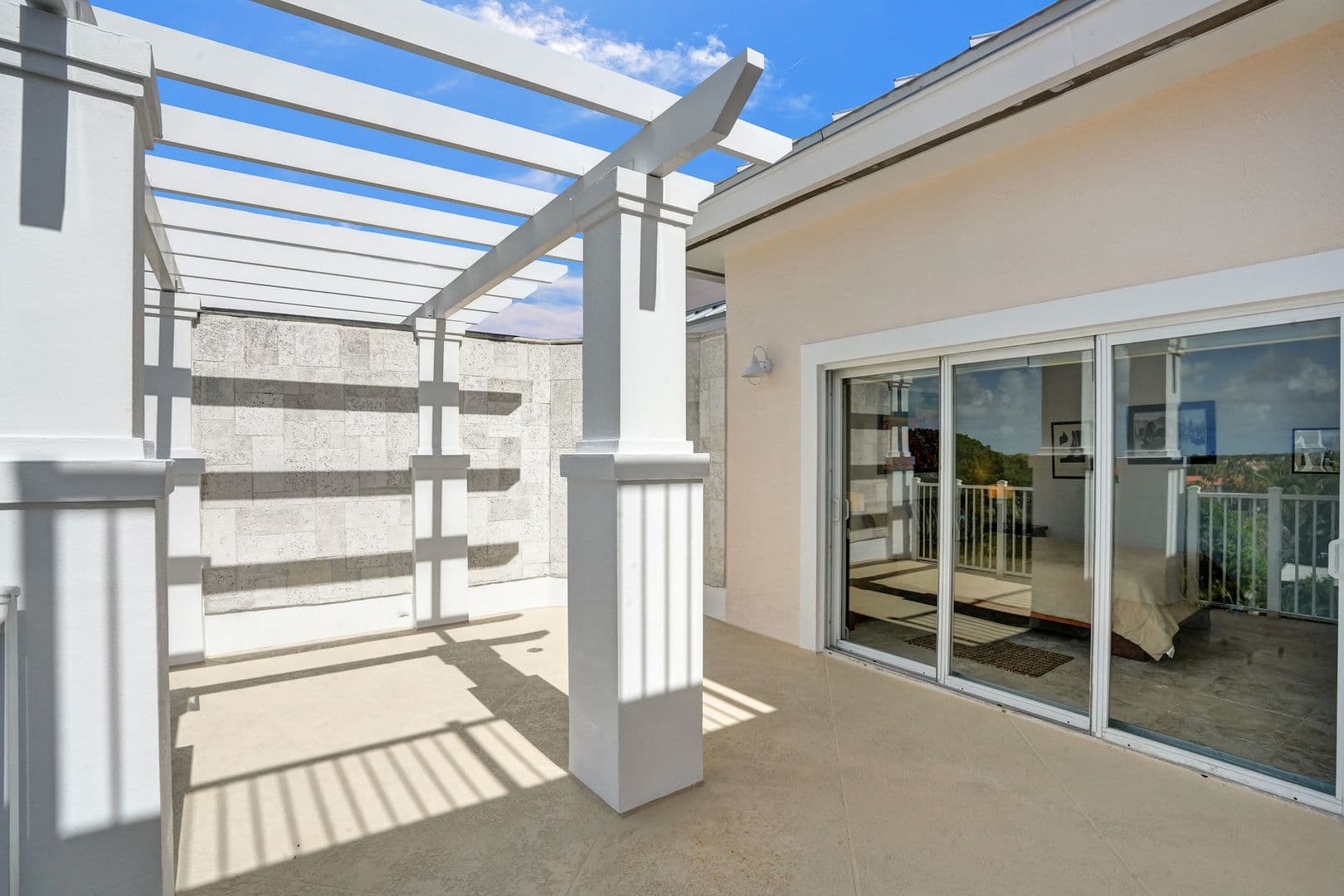Deerfield Beach House: 1931 NE 2nd Street
