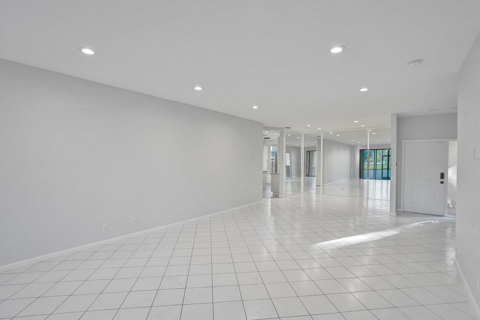 Boca Raton House: 6765 Montego Bay Blvd