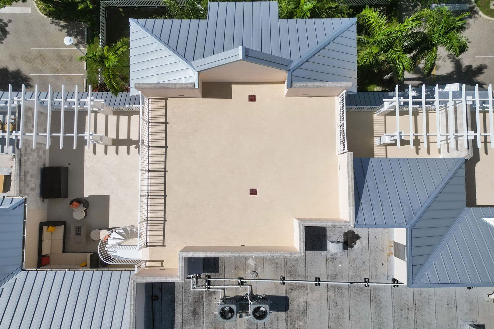 Deerfield Beach House: 1931 NE 2nd Street