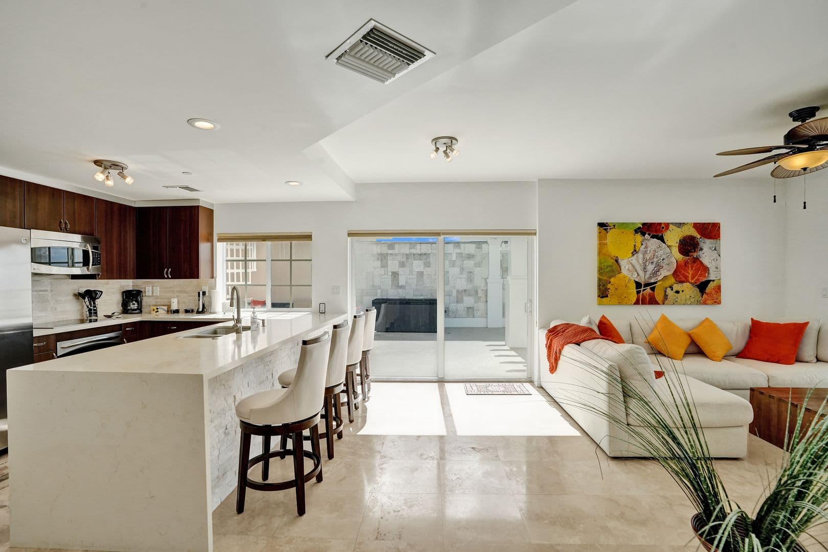 Deerfield Beach House: 1931 NE 2nd Street