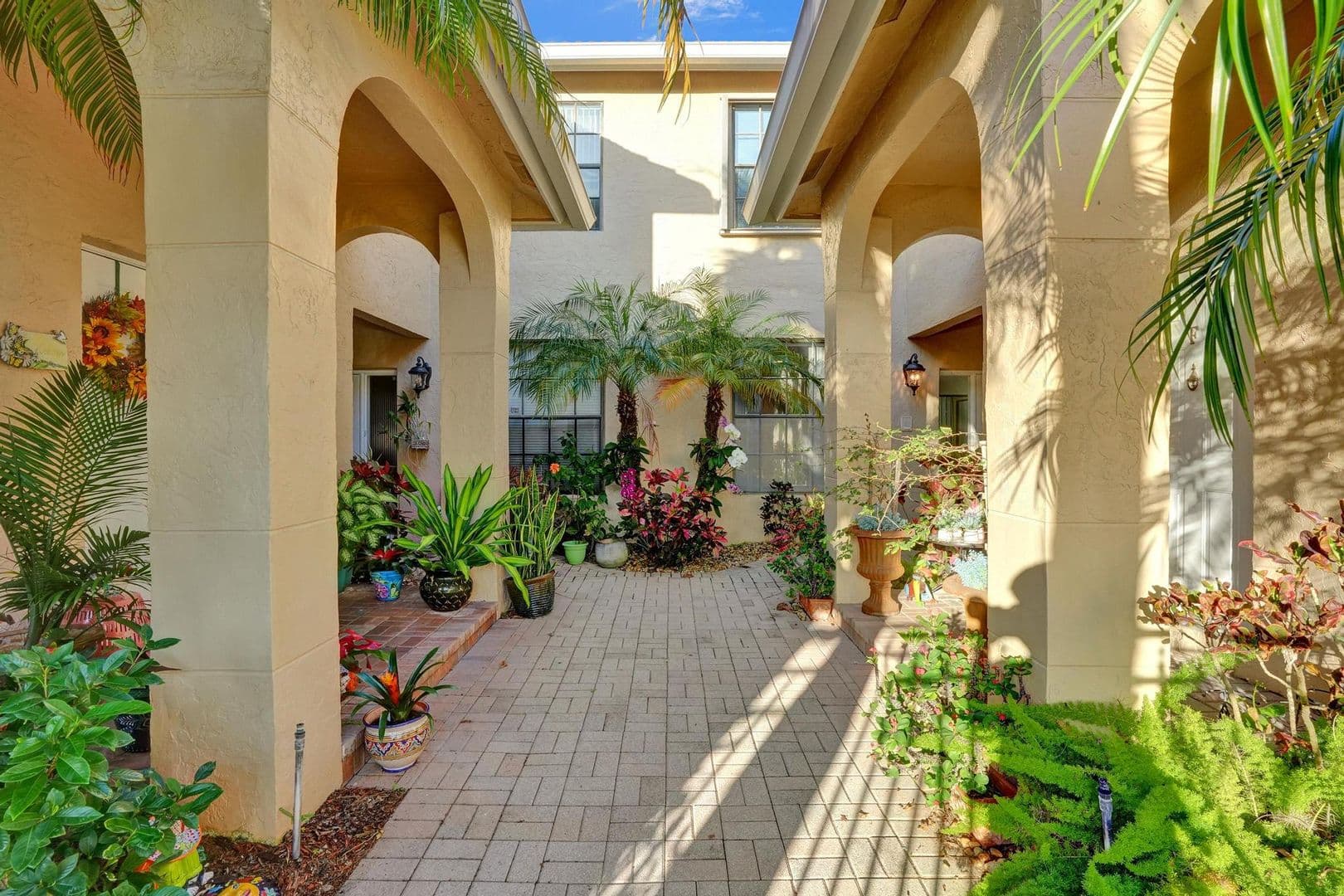 Boca Raton House: 6765 Montego Bay Blvd