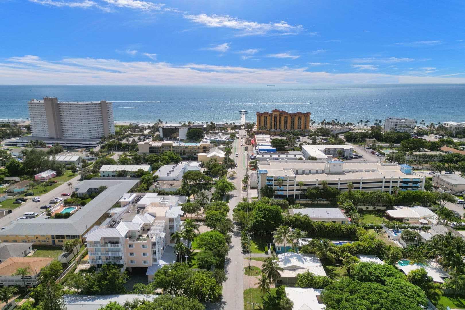 Deerfield Beach House: 1931 NE 2nd Street