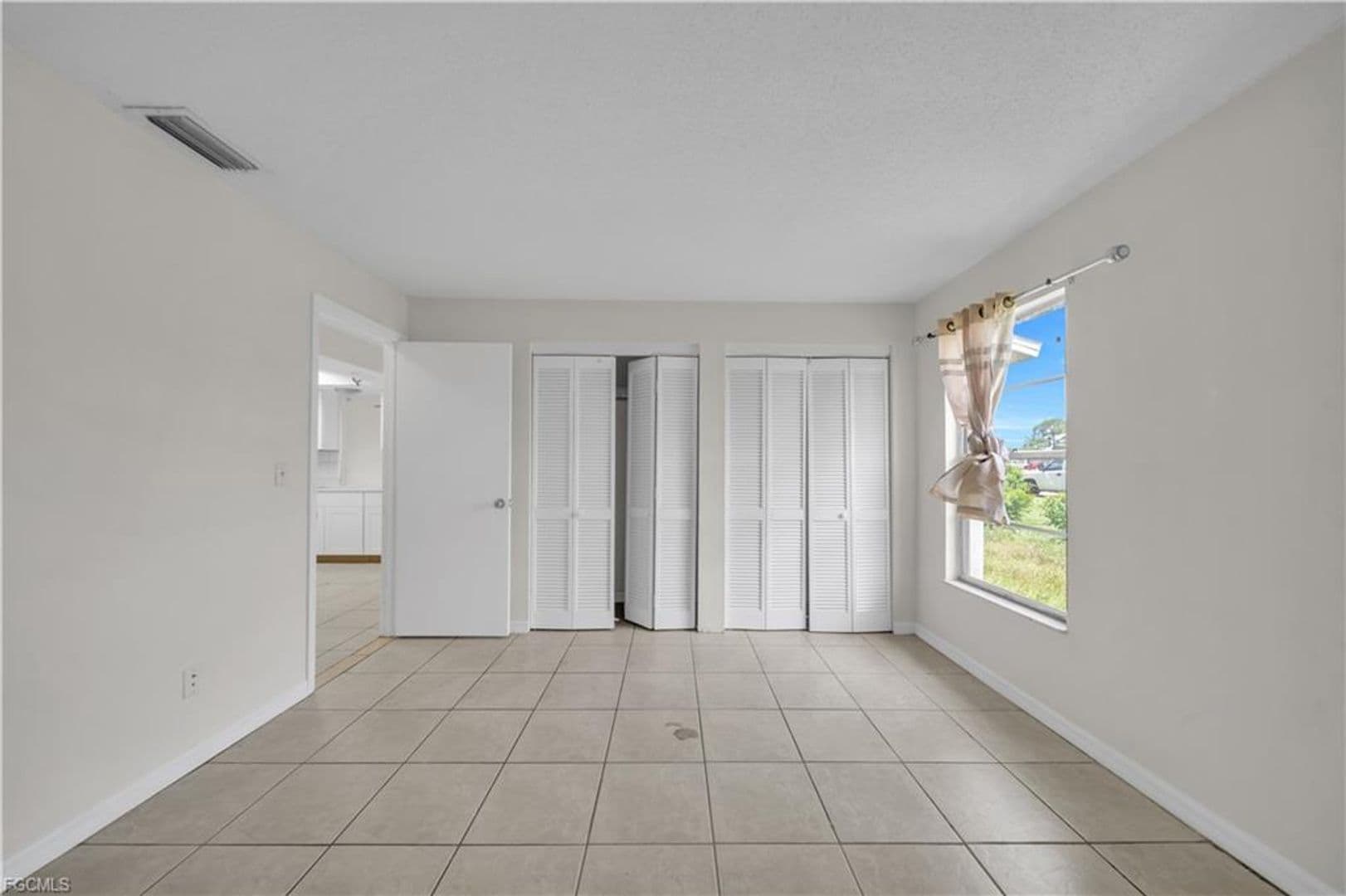 Fort Myers Apartment: 18252-18256 Morgan Drive