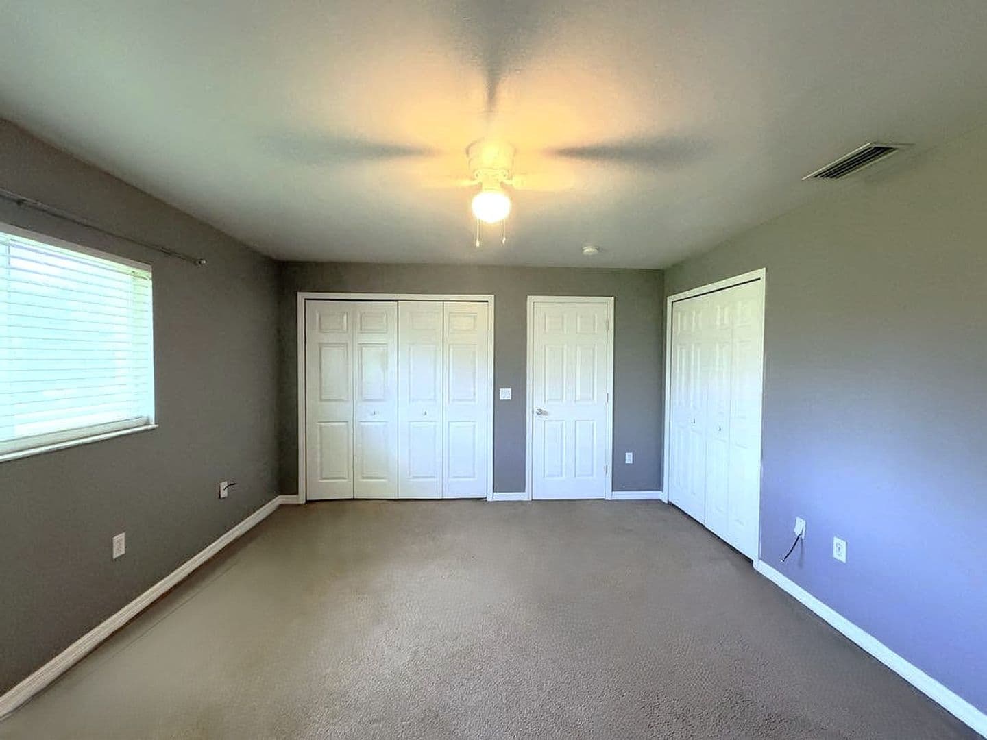 Cape Coral House: 513 NE 24th Ave